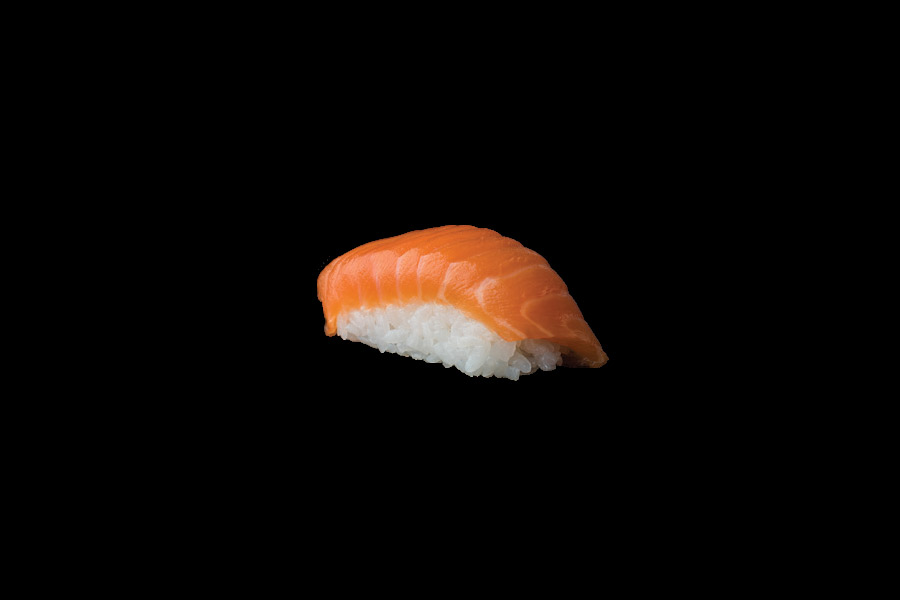 SALMON SUSHI